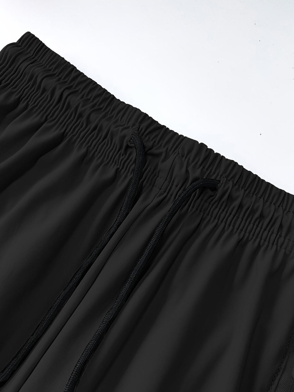 Women's Capri Pants – Loose Fit. Summer Drawstring Waist. Zipper Pockets. Breathable High-Stretch Fabric. Suitable for Everyday Wear