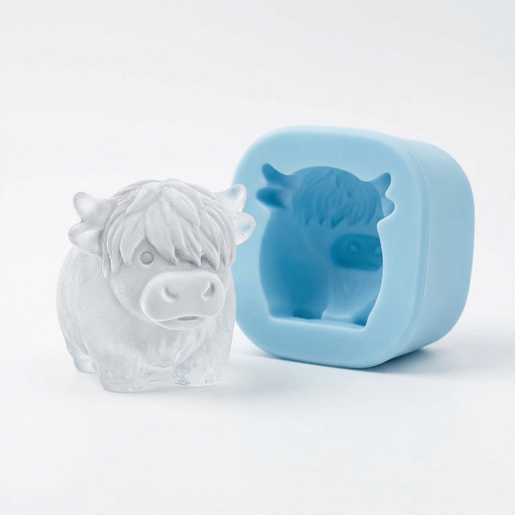 🐮 Mini Highland Cow Ice Cube Mold – Cute 3D Ice Cubes for Drinks, Parties & Gifts