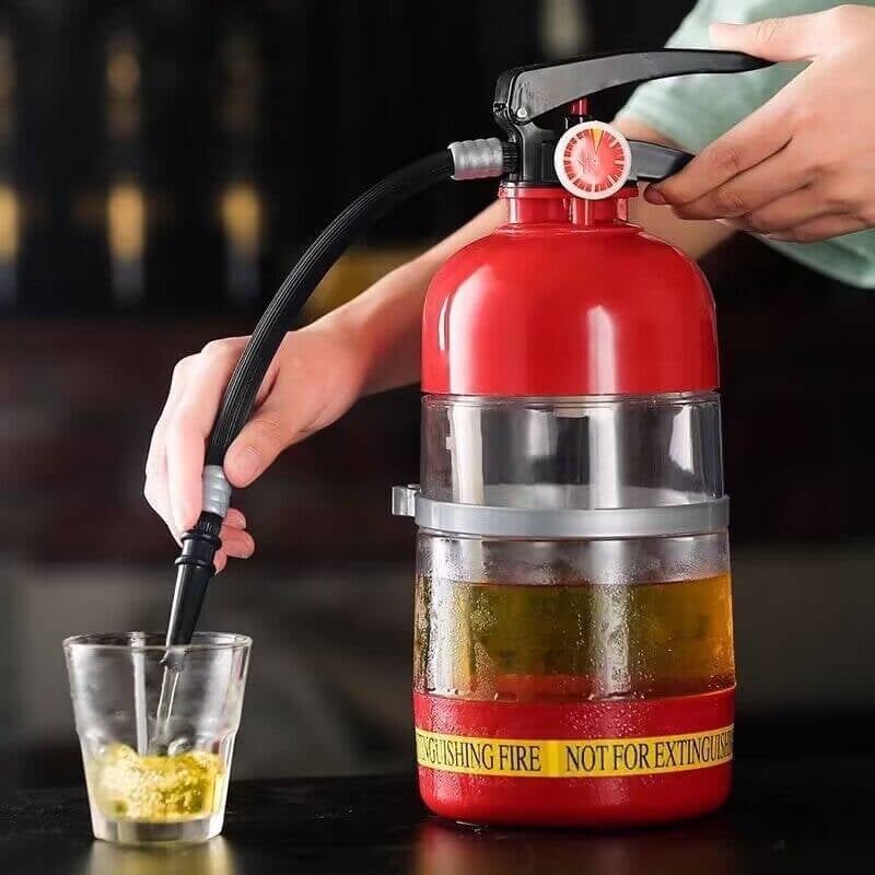 🥳2026 HOT SALE🥳💞50K+ SOLD!🧯🍻 50% OFF! Fire Extinguisher Beer Tub – 2L capacity. hand‑press dispenser. Unique design. keeps drinks fresh. Perfect for football parties & garden gatherings. 🏆⚽